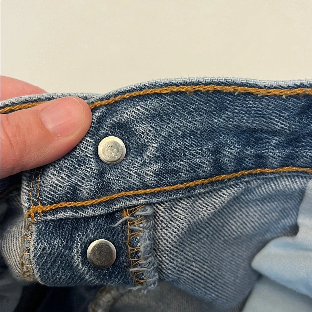 Y2K LEVI’S 501xx VINTAGE STRAIGHT LEG GRUNGE DISTRESSED BUTTON FLY JEANS 32x30